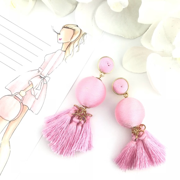 “Sasha” Tassel Thread Drop Statement Earrings - Picture 1 of 2